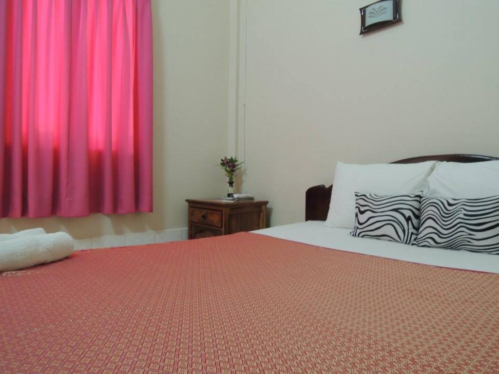 Ramchang Guesthouse Battambang Extérieur photo